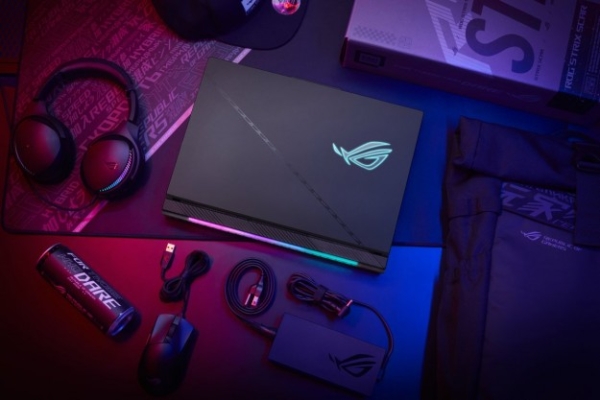 18-дюймовий ігровий ноутбук ROG Strix SCAR 18 доступний в Україні