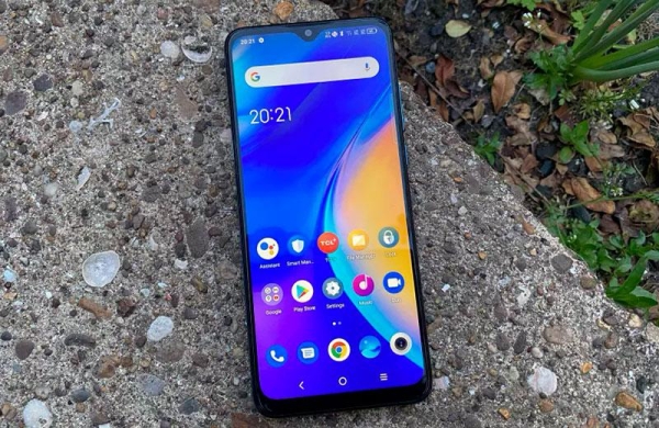 Обзор TCL 20 SE: неплохой и недорогой смартфон начального уровня