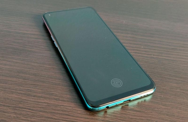 Обзор Oppo Reno 5 Lite: среднего смартфона достаточного для большинства