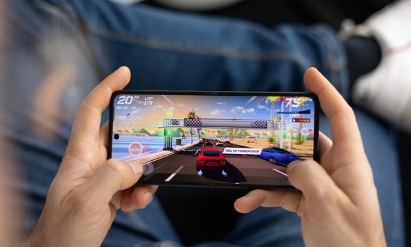 Обзор Oppo Find N2 Flip