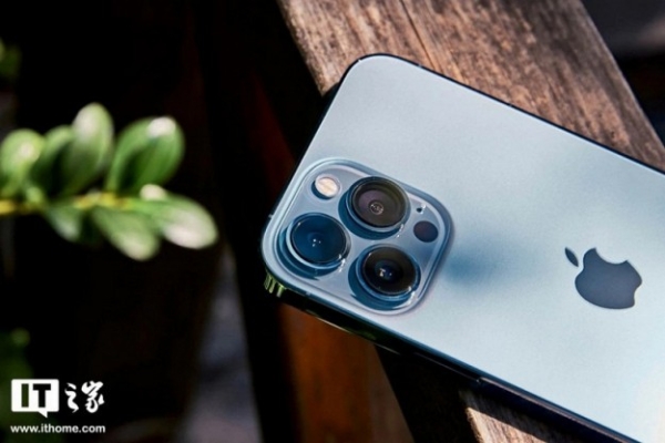 iPhone 15 і 15 Plus можуть отримати 48 Мпікс датчик від iPhone 14 Pro