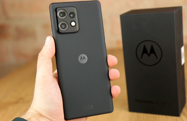 Обзор Motorola Edge 40 Pro: лучший смартфон-флагман Moto за последние годы