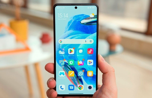 Обзор Xiaomi Redmi Note 12 Pro 5G: обновлённого смартфона среднего класса с массой доработок