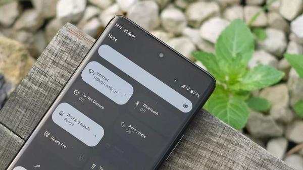 Обзор Motorola Edge 30 Fusion: «почти флагман» с разумными компромиссами