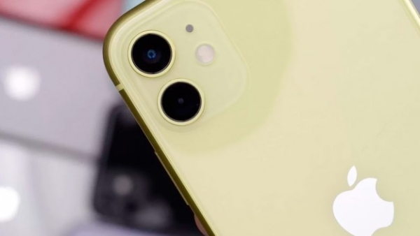 Культовый смартфон iPhone 11 - лучший за свои деньги